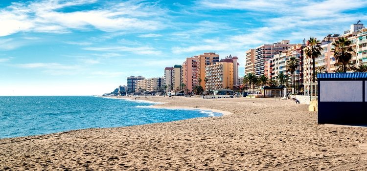 La Playa Canina en Torre del Mar es una de las mejores de España por su gran longitud